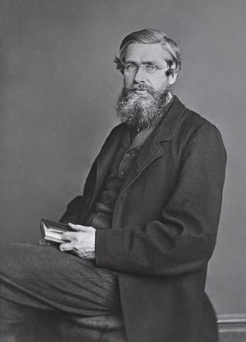 Alfred Russel Wallace Biography